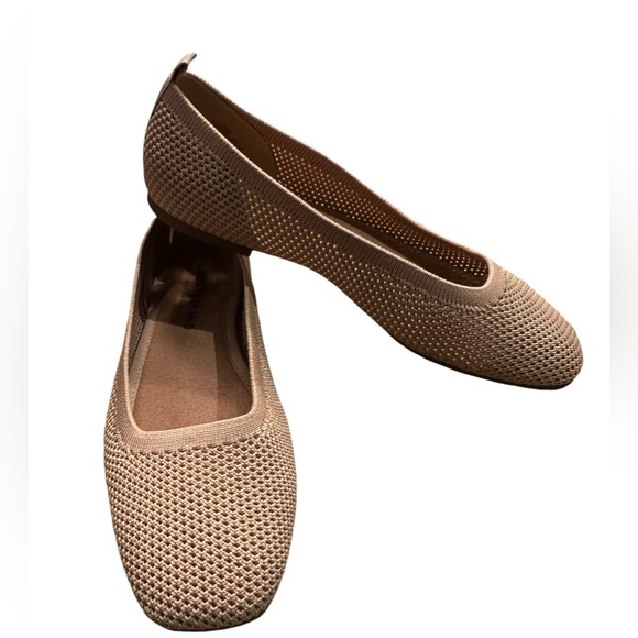 Lucky Brand Shoes - Lucky Brand Women’s Size 7.5 Tan Washable Slip On Flats